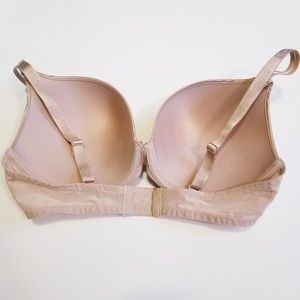 Chantelle Intimates & Sleepwear - Chantelle 34DDD Tan Neutral Push Up Bra Chantelle Intimates & Sleepwear - Chantelle 34DDD Tan Neutral Push Up Bra